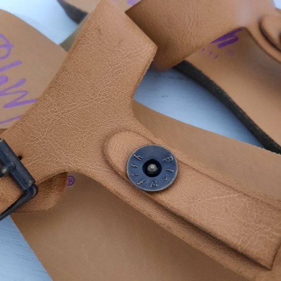 🔥SOLD-Summer Slip-on Sandals by Blowfish - Picture 2 of 6